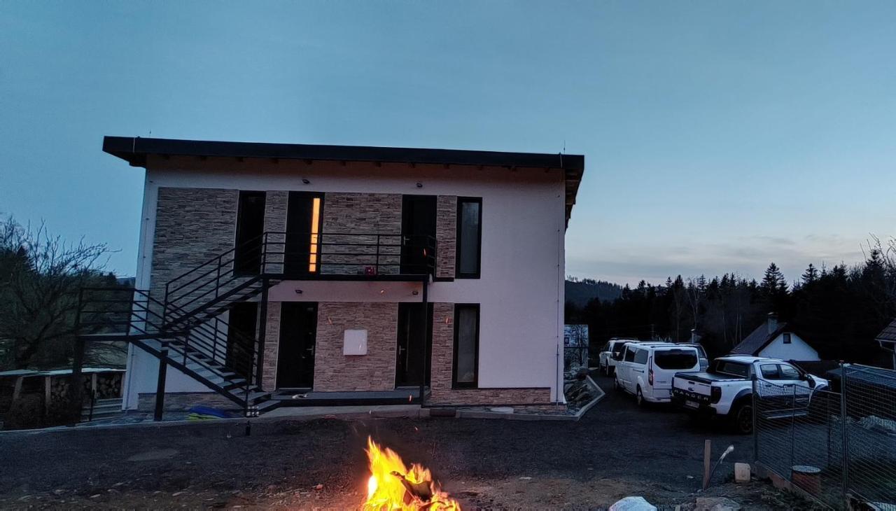 Bdapartmany Lipno nad Vltavou Ngoại thất bức ảnh